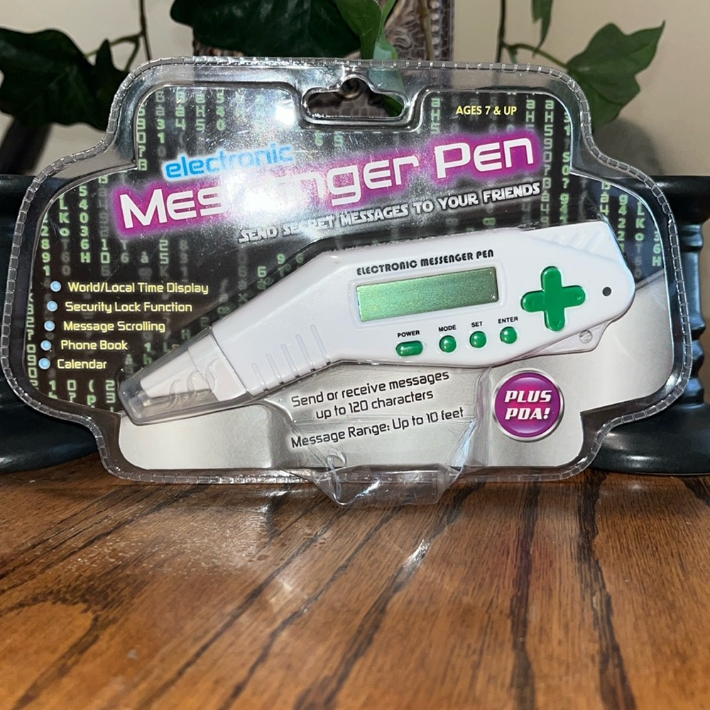 Electronic Messenger Pen